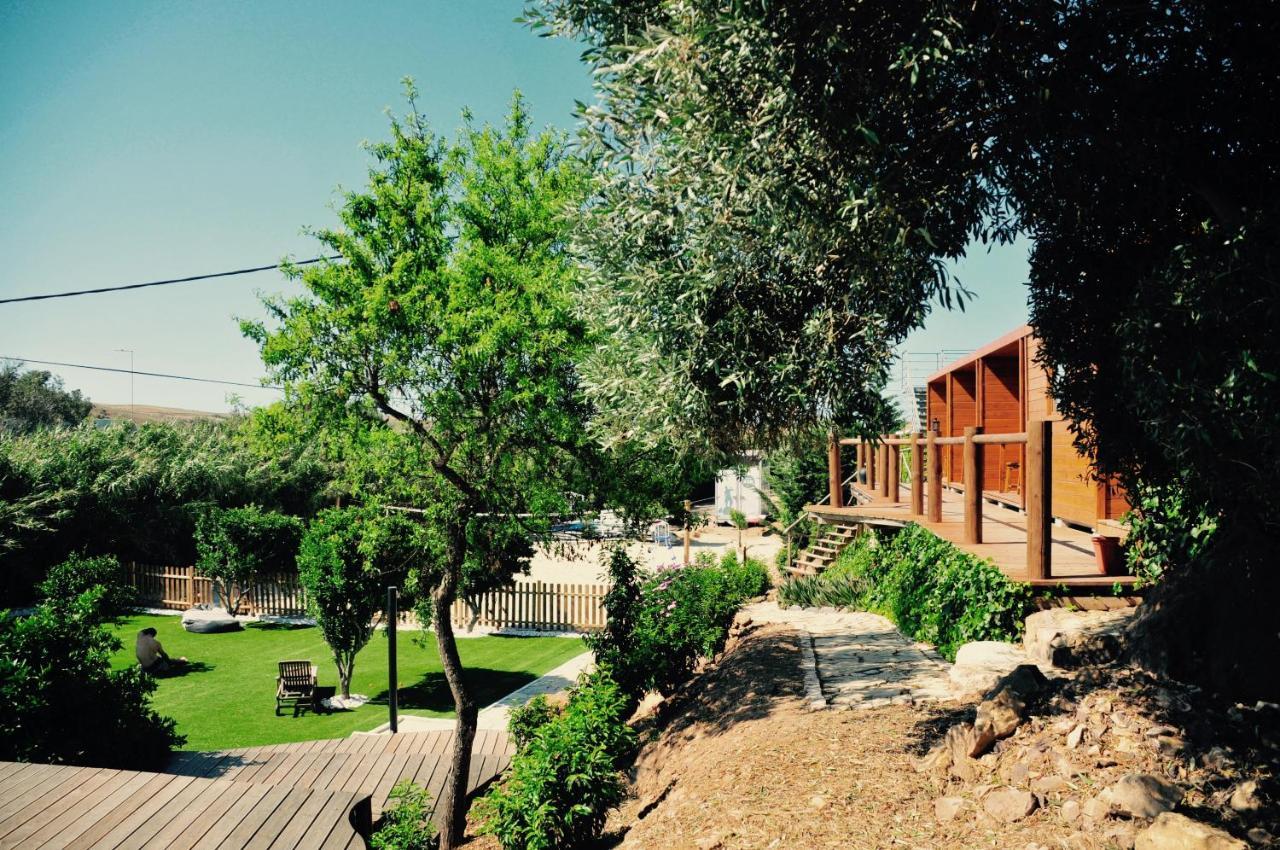 Good Feeling Hostel & Guest House Raposeira  Bagian luar foto