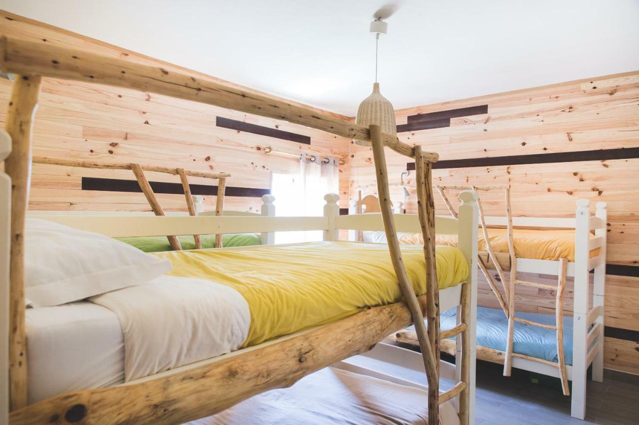 Good Feeling Hostel & Guest House Raposeira  Bagian luar foto