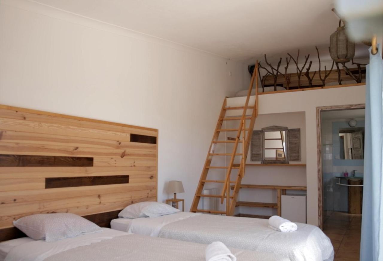 Good Feeling Hostel & Guest House Raposeira  Bagian luar foto