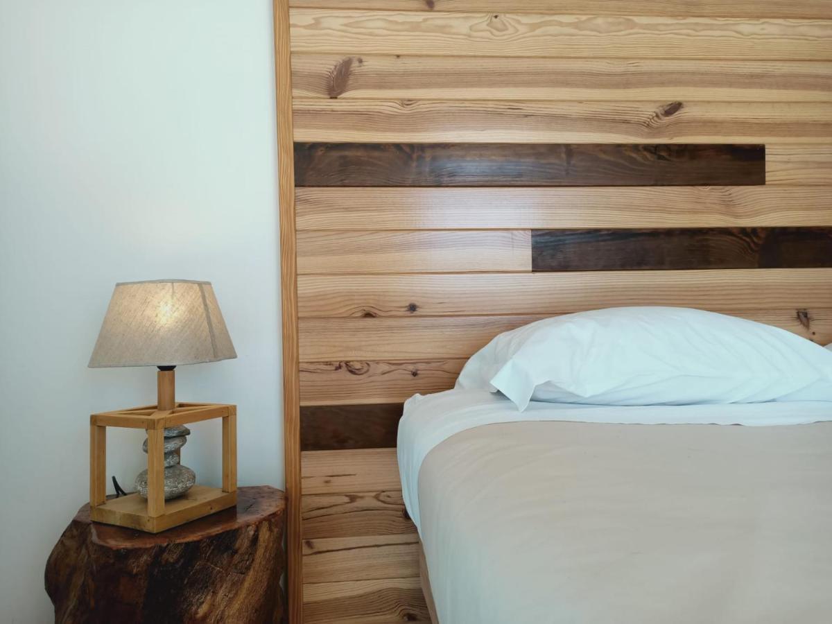 Good Feeling Hostel & Guest House Raposeira  Bagian luar foto